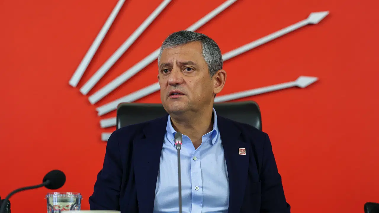 Özgür Özel Silivri’de 19 kişiyle buluştu!