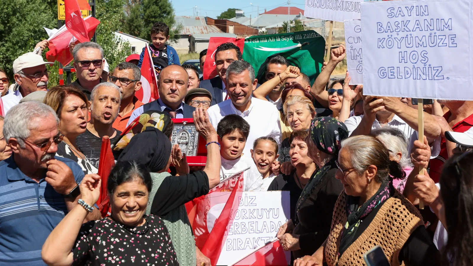 Özgür Özel Sivas’ta Miting Daveti Yaptı!