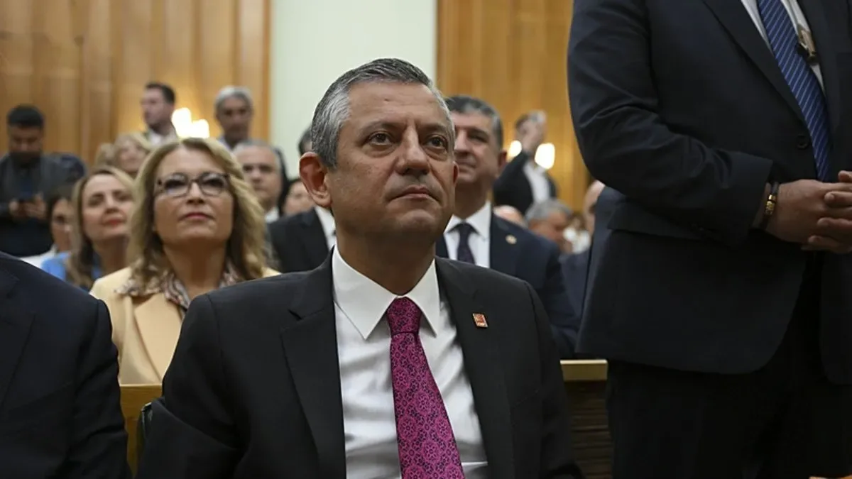 Özgür Özel: Ülke Yönetmeye Talip, Peki Ya İngiliz?