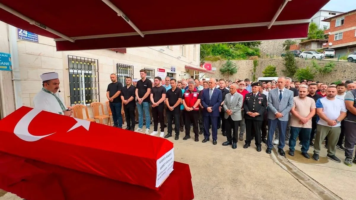 Özkan için Mevlana Camisi’nde cenaze töreni düzenlendi
