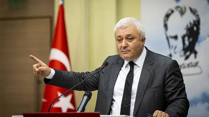 Özkan: Özgür Özel FETÖ’ye Karşı Net Durdu