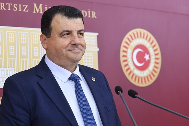 Öztürk: Tamamlayıcı Emeklilik Sistemi Faydasız!