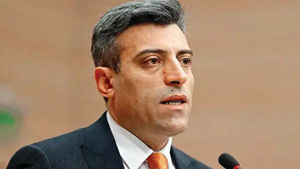 Öztürk Yılmaz’dan ‘YENİ Parti’ İçin Acil Toplantı!