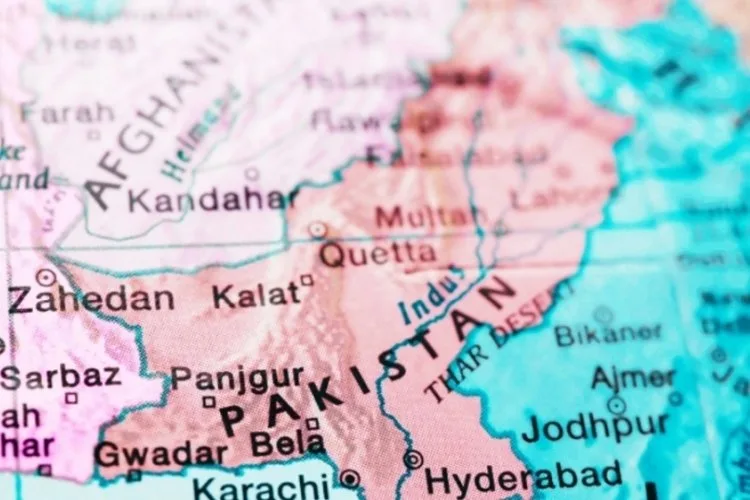 Pakistan-Afganistan Sınırında Şiddetli Çatışmalar!