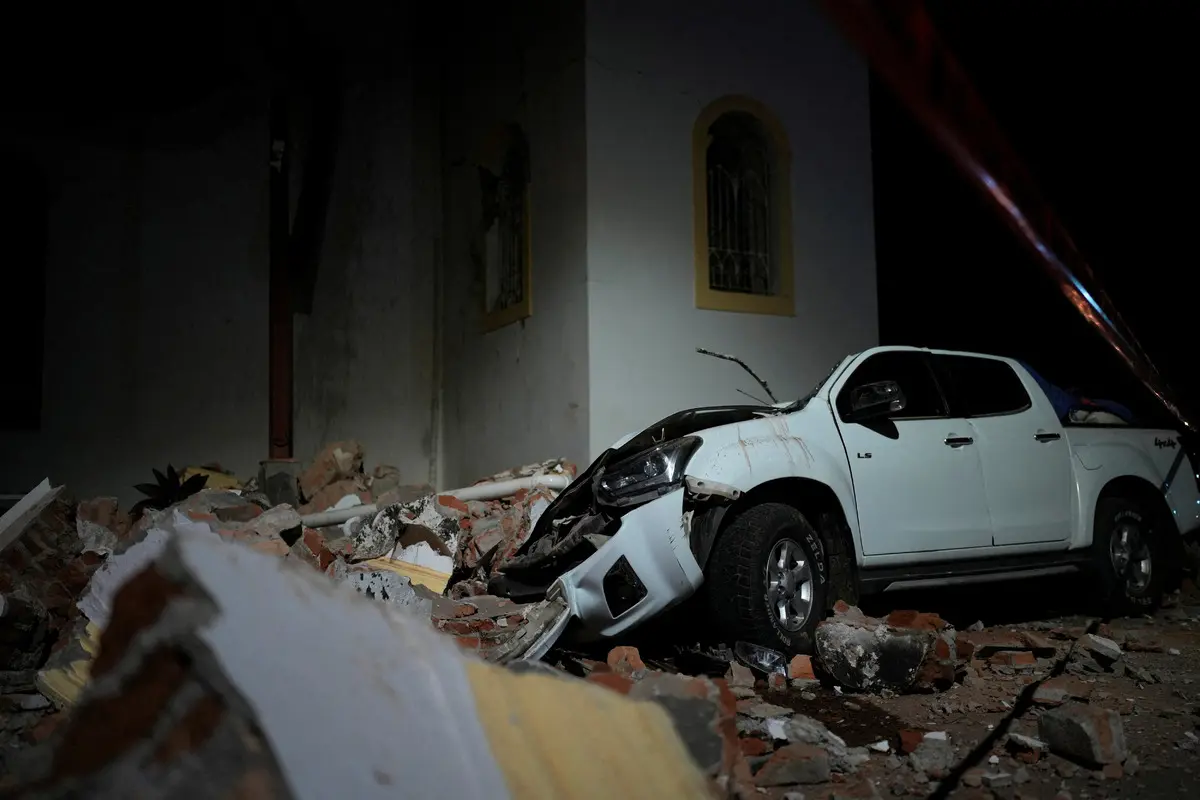 Panama da deprem! Canlı yayında yakalandılar, tsunami uyarısı yapıldı 2