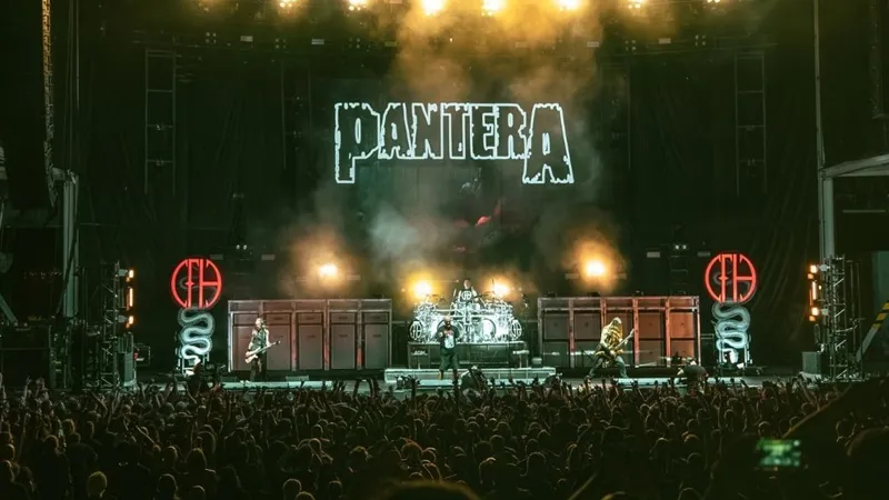 Pantera, 2026’da İstanbul’da Metal Gecesi Yapacak!