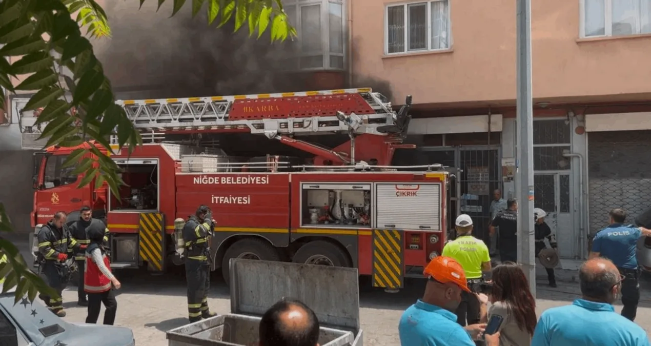 Paşakapı’da Beyaz Eşya Deposunda Yangın!