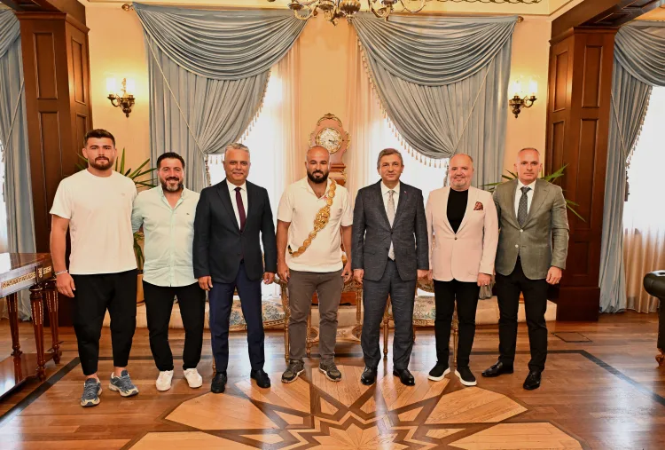 Paşanın Aslanı Orhan Okulu’ndan Vali’ye Ziyaret