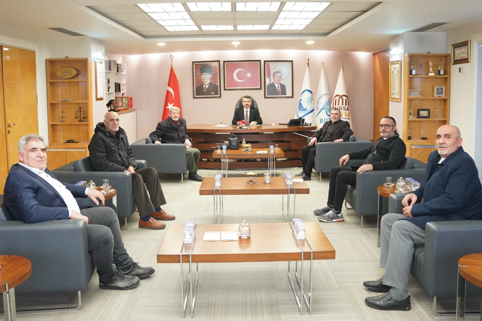Pasinliler, Yıldırım Belediye Başkanı’nı Ziyaret Etti