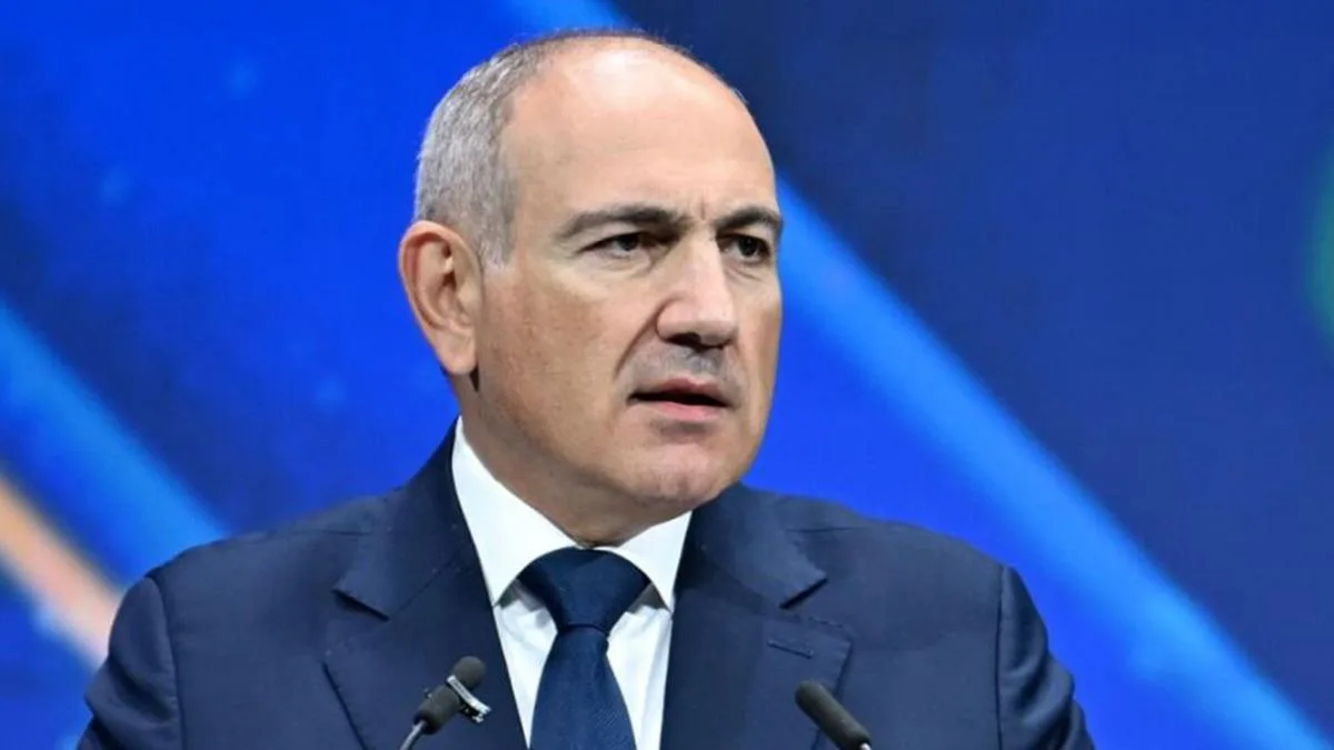 Paşinyan Hükümetini İstifa Etti, Yeniden Atandı!