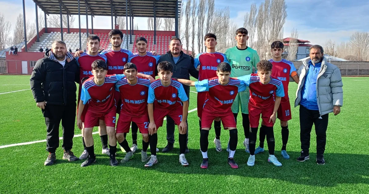 Patnos Spor U18 Ligi’nde Şampiyonluğa Ulaştı!