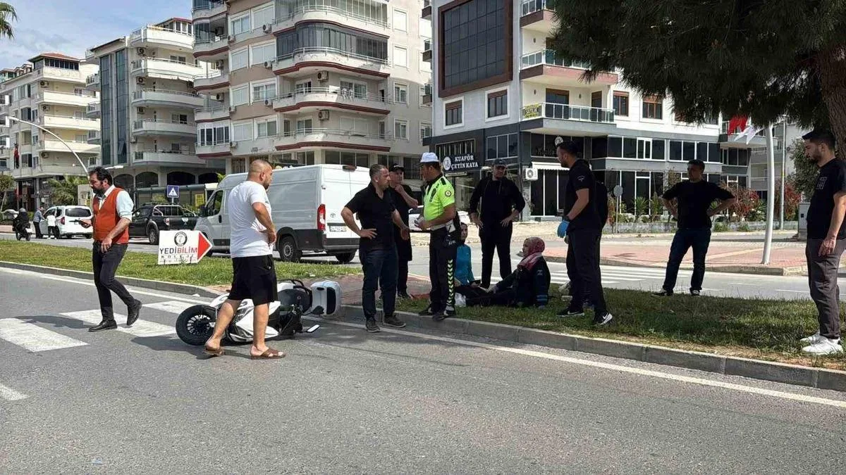 Pazarcı Mahallesi’nde motosiklet kazası!