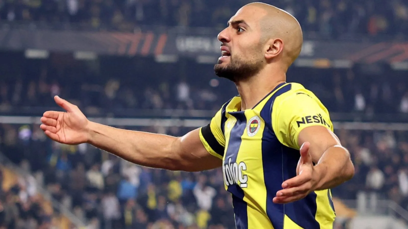 Pellegrini, Amrabat’ı Real Betis’e İstiyor!