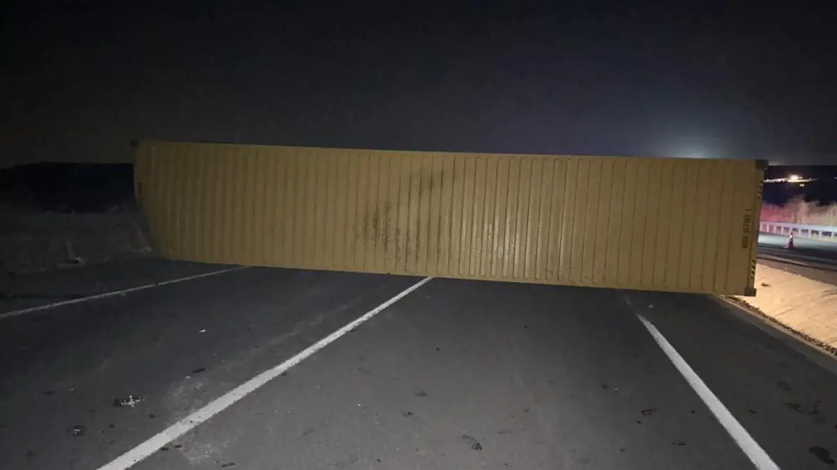 Peş peşe TIR faciası! 5 kişi hayatını kaybetti 3