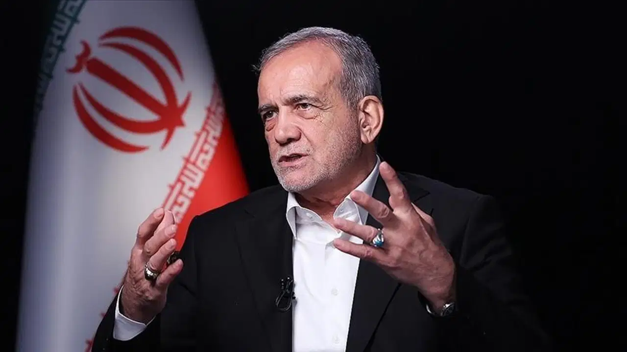 Pezeşkiyan: ABD’nin İkili Oyunları Mücadele Ediyor