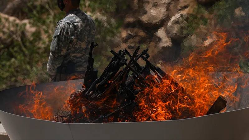 PKK’dan Sert Mesaj: Öcalan Serbest Olmadan İlerlemeyecek