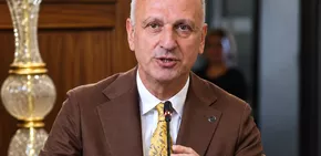 Oktay Saral, Cumhurbaşkanı Başdanışmanlığı görevinden istifa etti