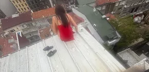 Şişli’de çatıdan düşen kadının son fotoğrafı ortaya çıktı 2 kişi gözaltına alındı