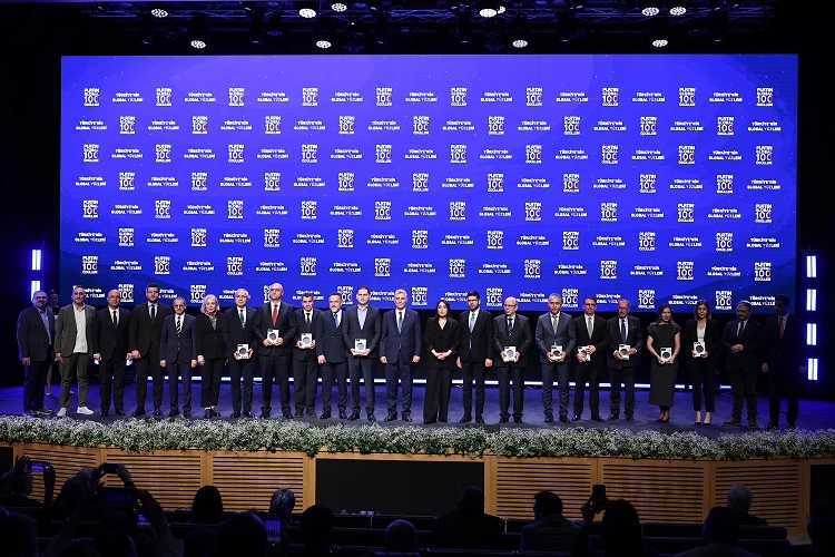 Platin Global 100 Ödülleri 2025 Sahiplerini Buldu!