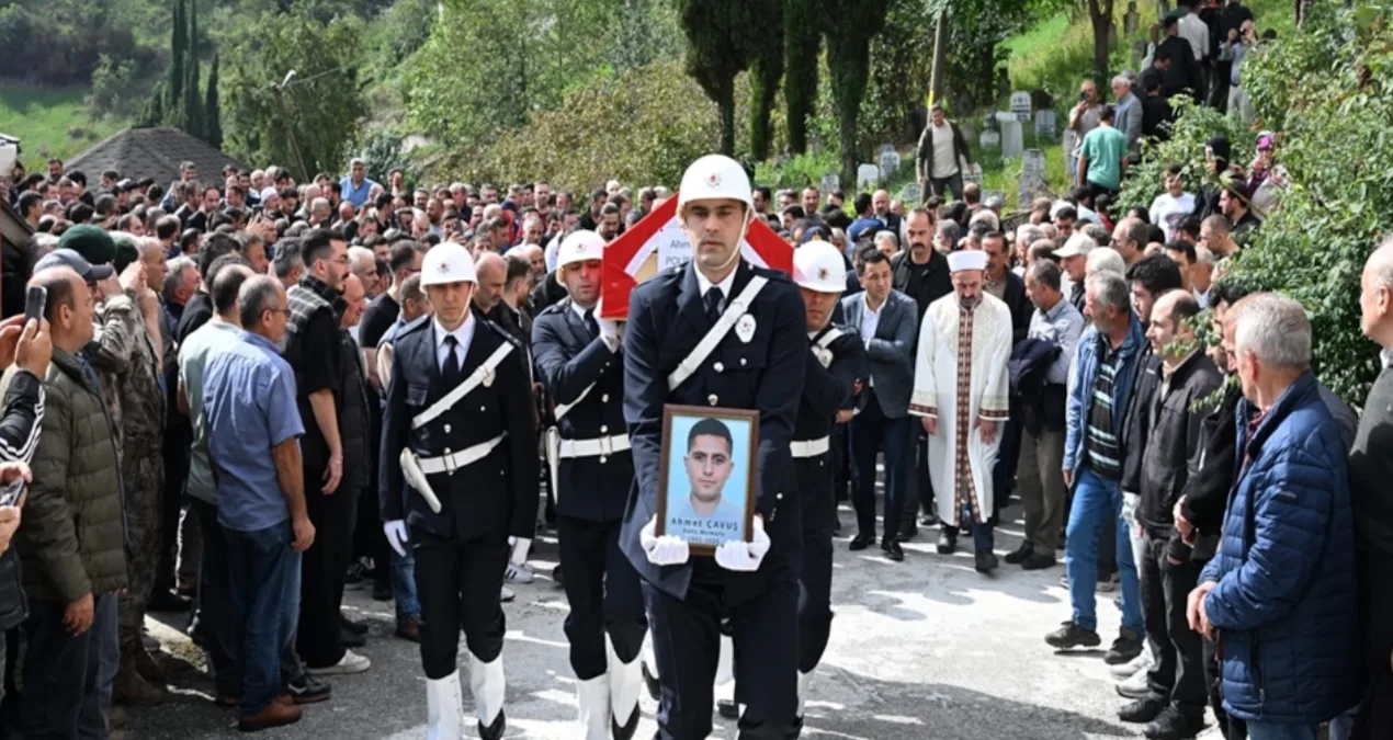 Polis Memuru Uçurumdan Düşerek Hayatını Kaybetti