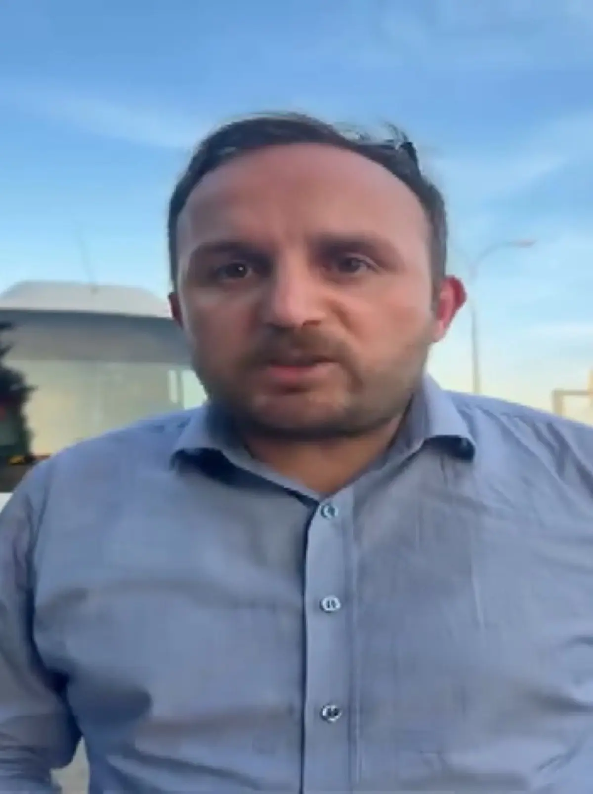 Beşiktaş ta hareketli anlar kamerada! Polis memuru yol kesti: Havaya ateş açtı 7