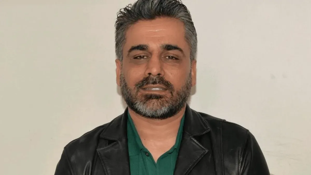 Polis, Sahte Kimlikli Yazarın İzini Sürdü!