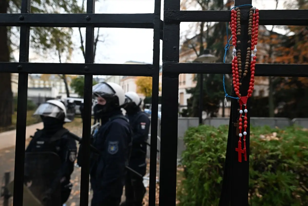 Polonya yangın yeri! Anayasa Mahkemesi krizinin detayları ortaya çıktı: Cumhurbaşkanı Nawrocki testereyle içeri girmiş! 8