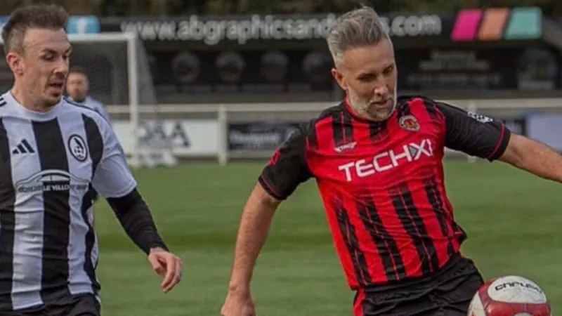 Porno Yıldızı Futbolcu, Penisini 1 Milyon Dolarla Sigortaladı!