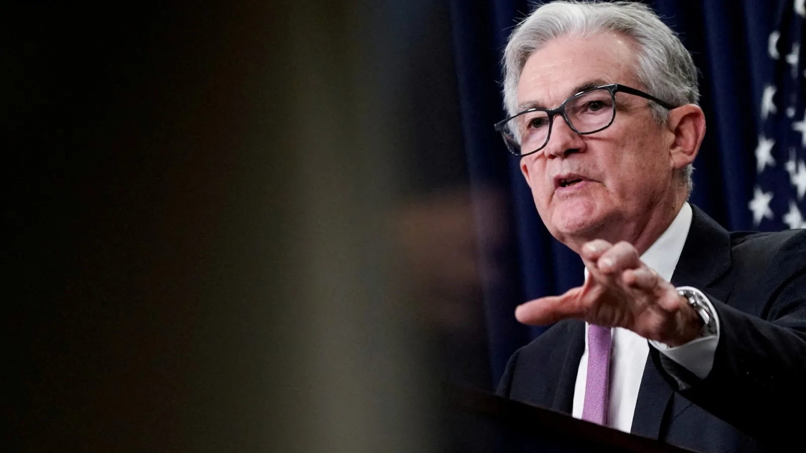 Powell: Faiz indirimi için acele etmiyoruz!