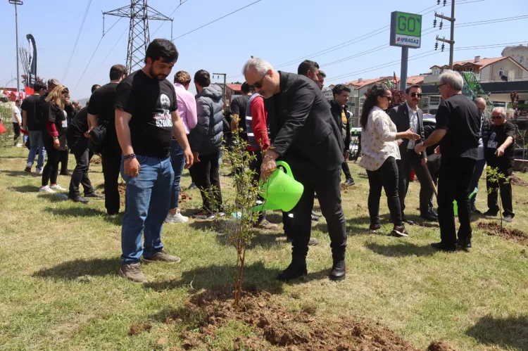 Prof. Dr. Ümit Özdağ Hatıra Ormanı Açıldı!