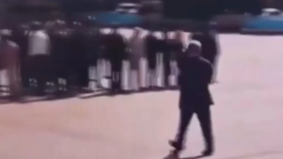 Törende isim okuma krizi yaşandı, Belediye Başkanı Hatice Gencay protokole sırtını döndü 2