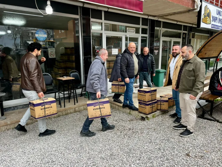Ramazan’da Dayanışma: 300 Koli Dağıtıldı