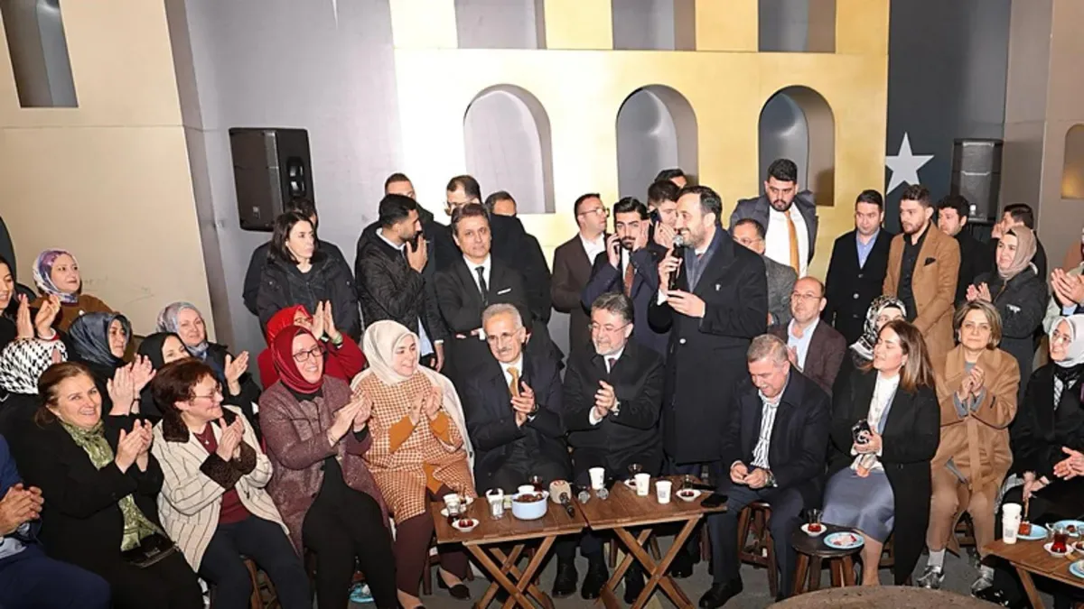 Ramazan Etkinliğinde Bakanlar AK Parti’de Buluştu