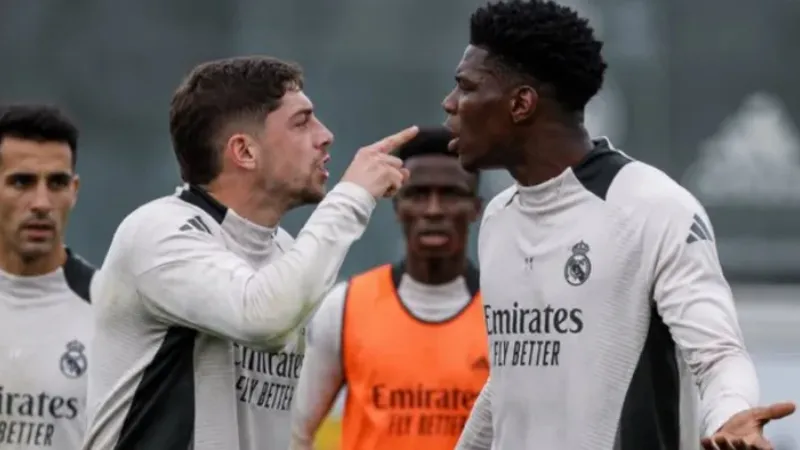 Real Madrid’de Kavga: Valverde Hastaneye Kaldırıldı