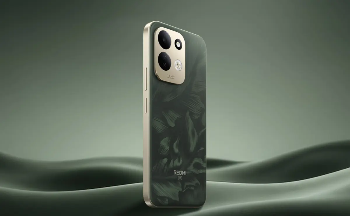 Redmi M100 sessiz sedasız sahneye çıktı: 7.900 mAh pil ve 120 Hz ekran aynı telefonda 4