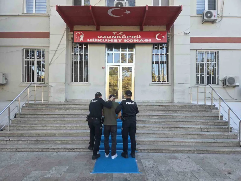 Restoranda 2 Saatten Fazla Kaçamadı: Cinayet Şüphelisi Yakalandı