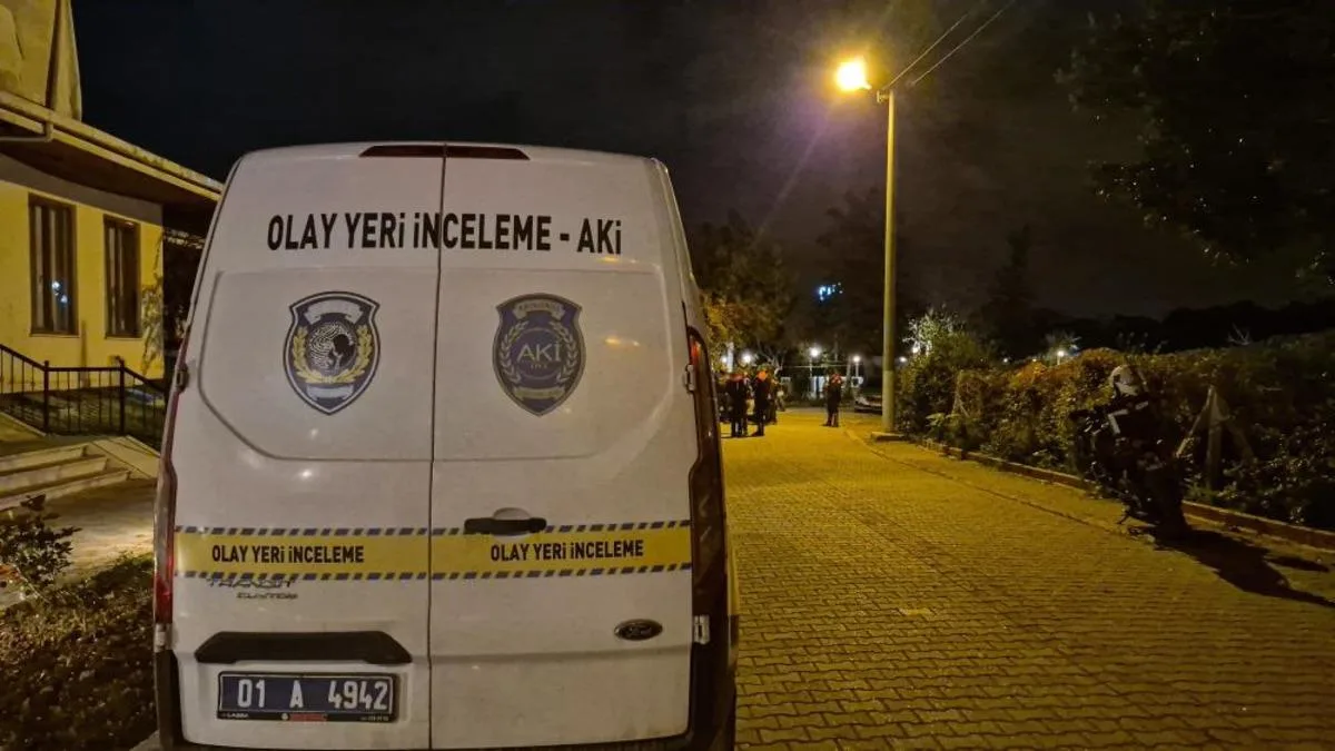 Restoranda Selamlaşma, Silahlar Konuştu!