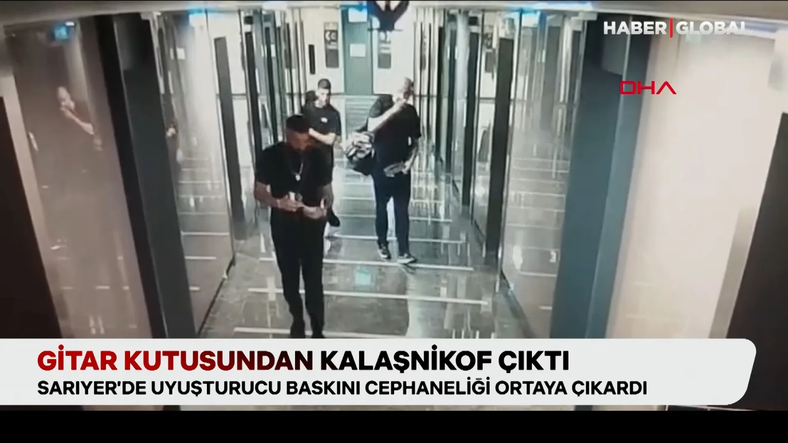 Rezidansa Baskın: Gitar Kutusunda Silah Deposu!
