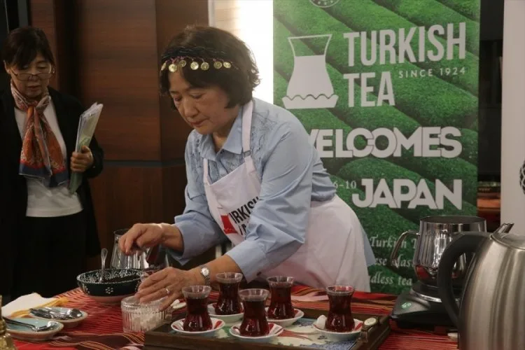 Rize’de Çay Demleme Yarışması Coşkusu!
