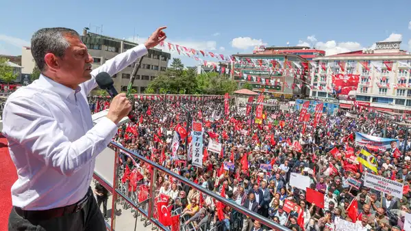 Rize’de Çay Mitingi: Fiyat Artışı Talebi!