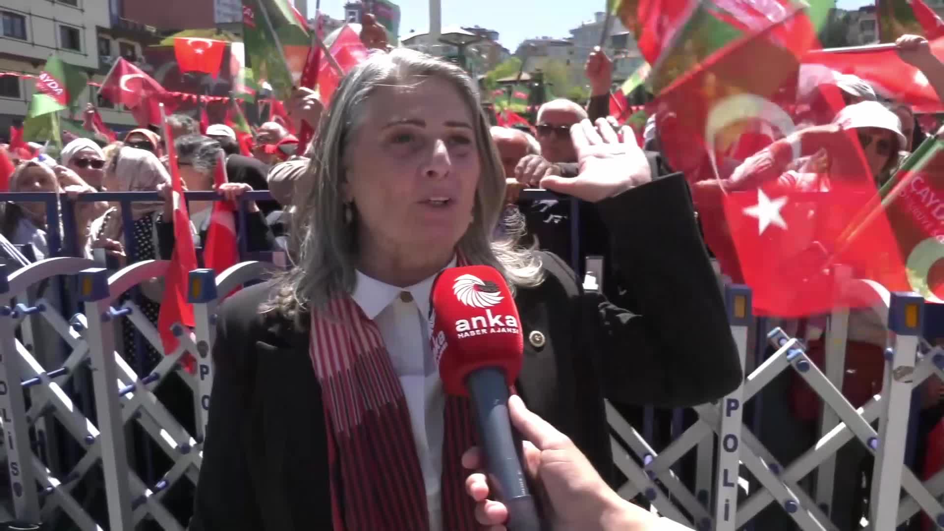 Rize’de CHP Mitingi: Halk İktidara ‘Git’ Diyor!