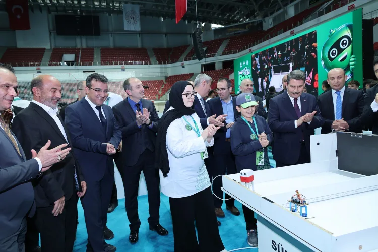 ROBOFEST KONYA: Gençlerin Teknoloji Şöleni!