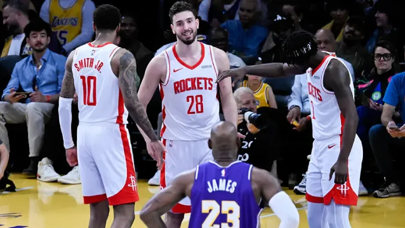 Rockets’tan Şok Zafer! LeBron-Alperen Gerilimi!