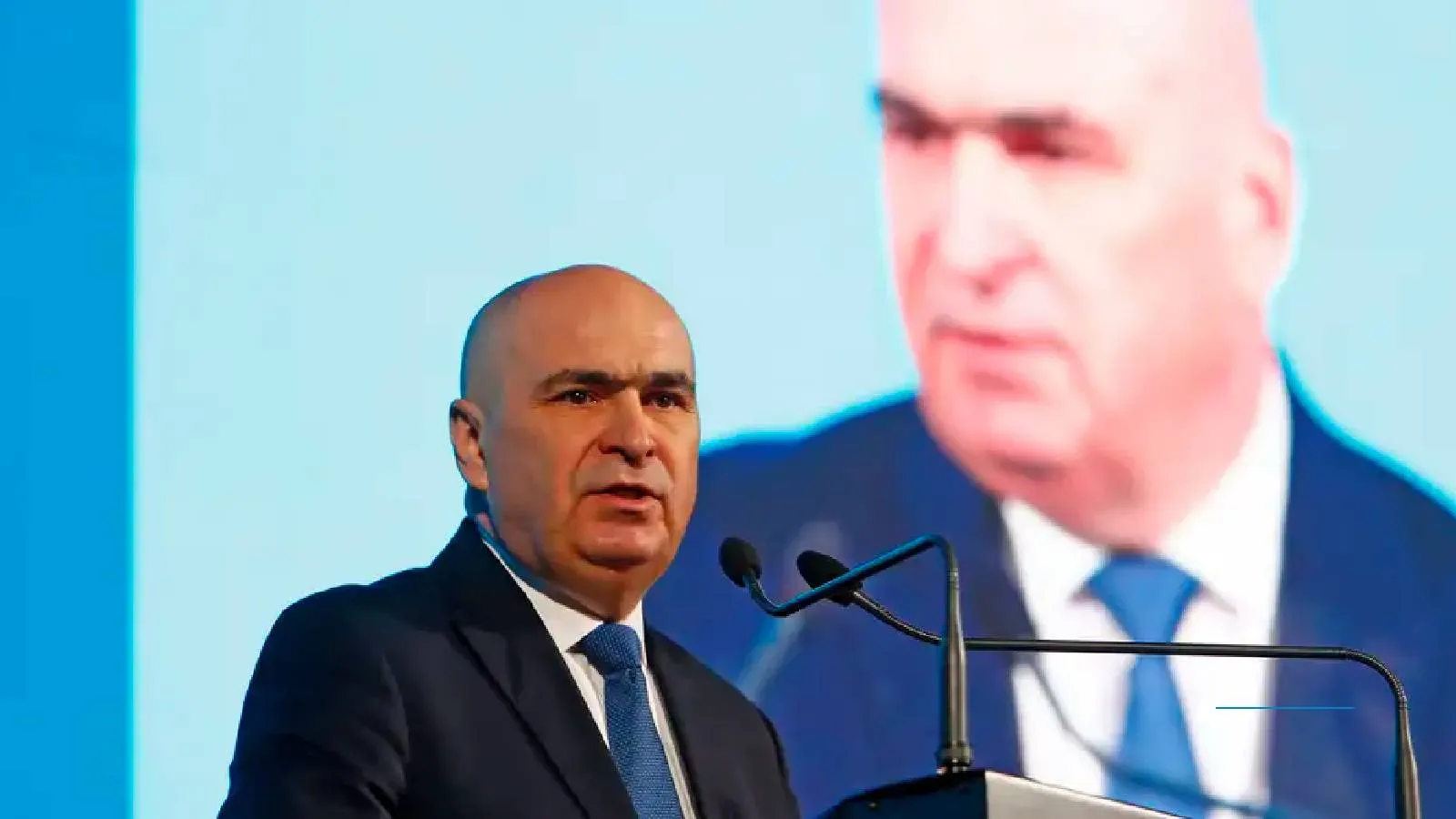 Romanya’da Siyasi Kriz: Bolojan İstifa mı Edecek?
