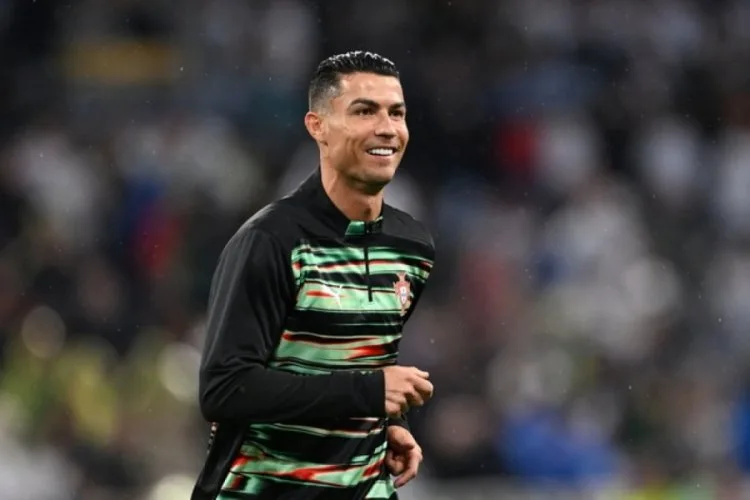 Ronaldo: Futbolu Bırakmam İçin Nedenim Yok!