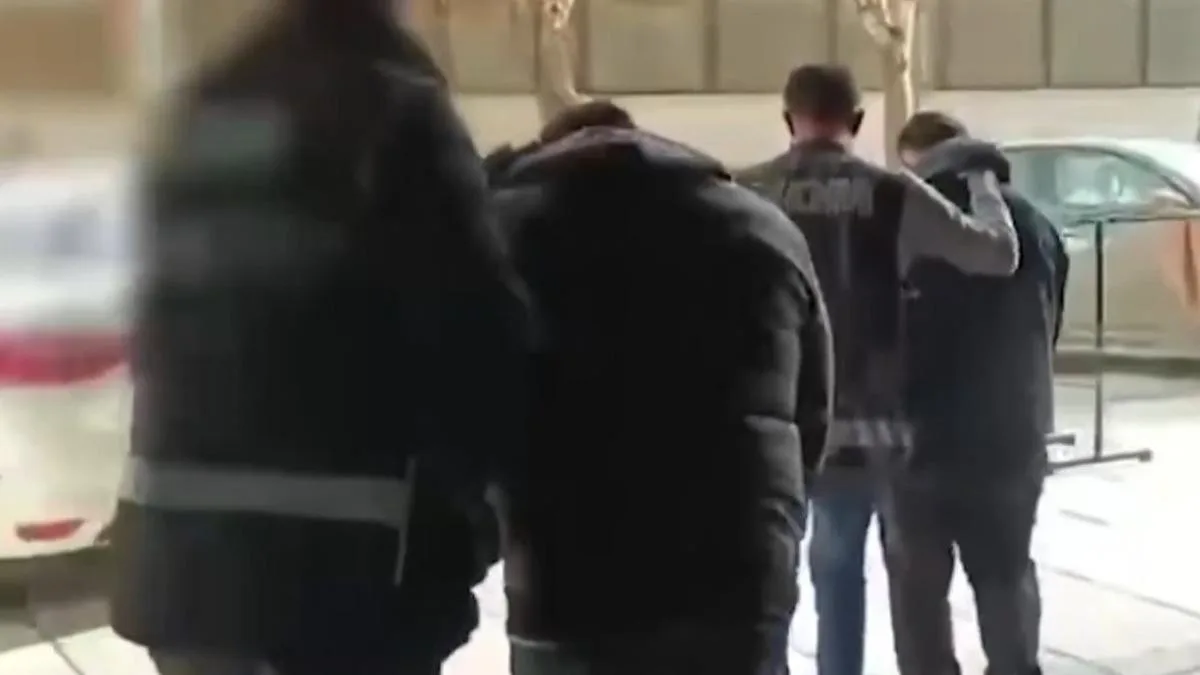 Rüşvet Operasyonunda 19 Gözaltı ve Silahlar!