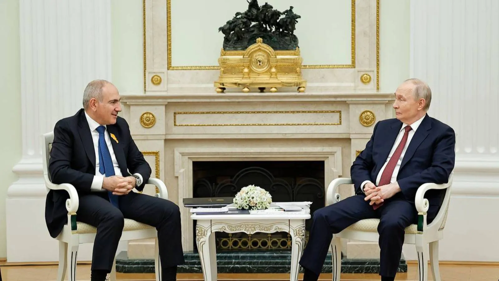 Rusya, Ermenistan Büyükelçisi’ni Geri Çağırdı!
