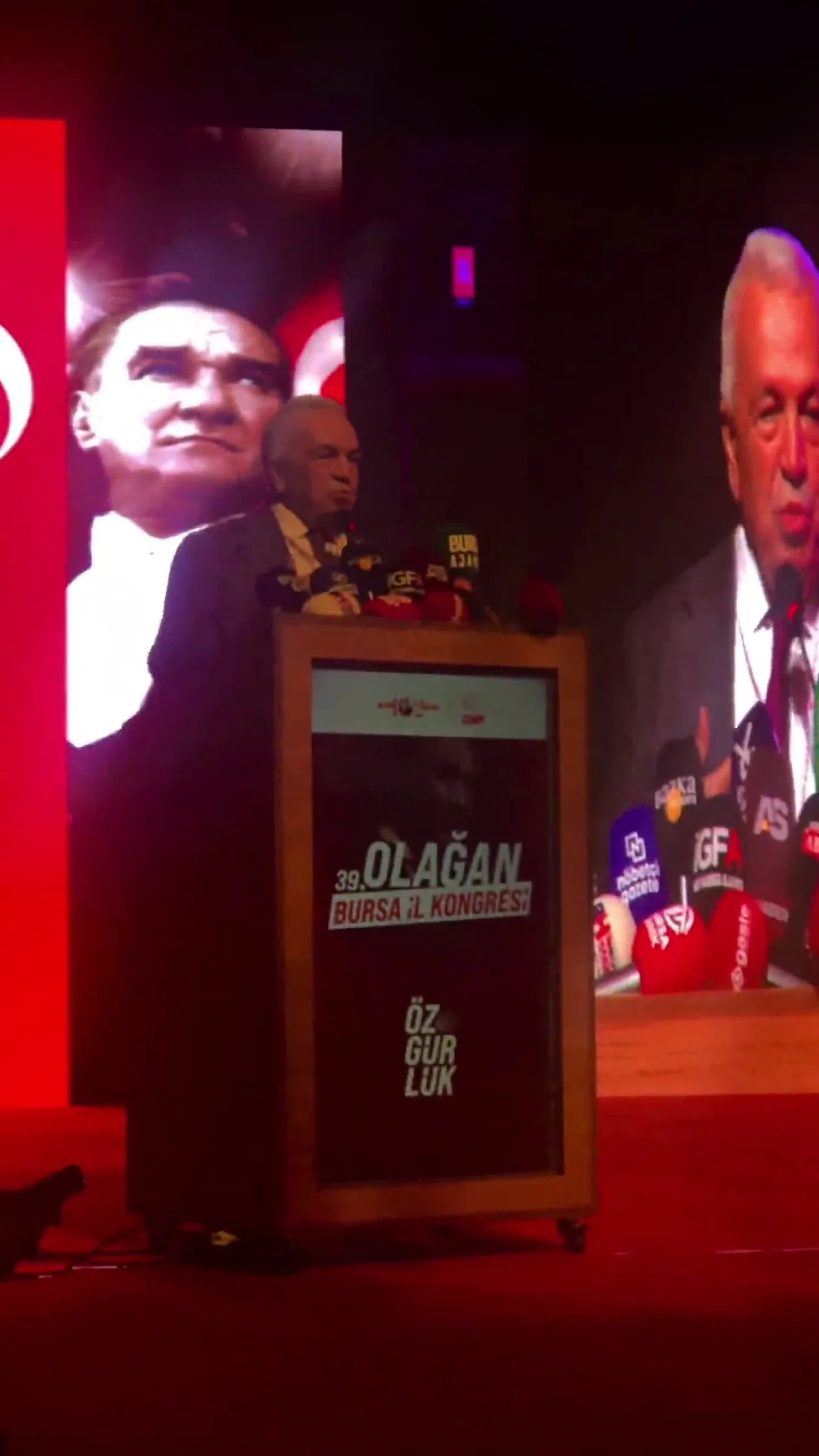 Şadi Özdemir'den kongrede sert çıkış! "Hapiste yatmayı AK Parti'ye geçmeye tercih ederim"