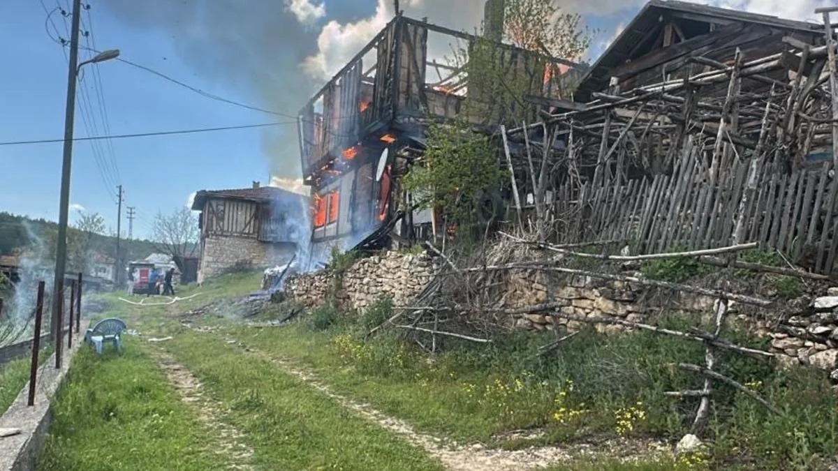 Safranbolu’da Yangın: Engelli Kadın Kurtarıldı