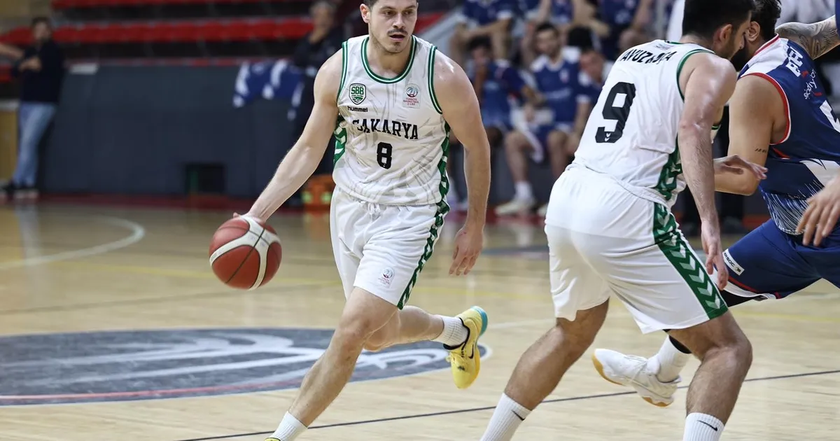 Sakarya Basket, Teşvikiye’yi yenip 10’da 10 hedefliyor!